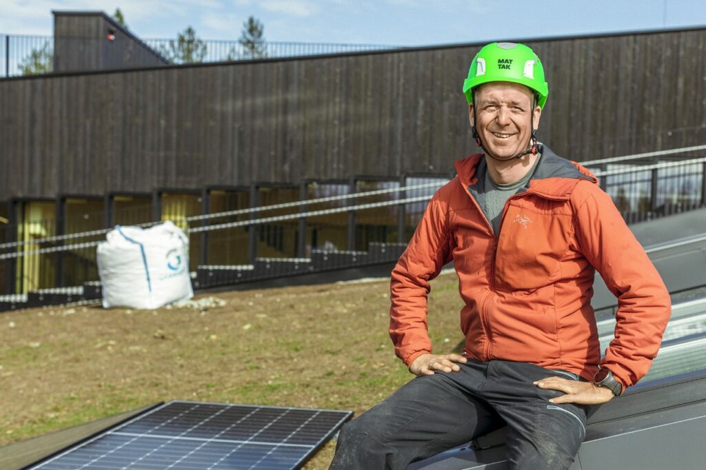 Glasopor levert til The Plus